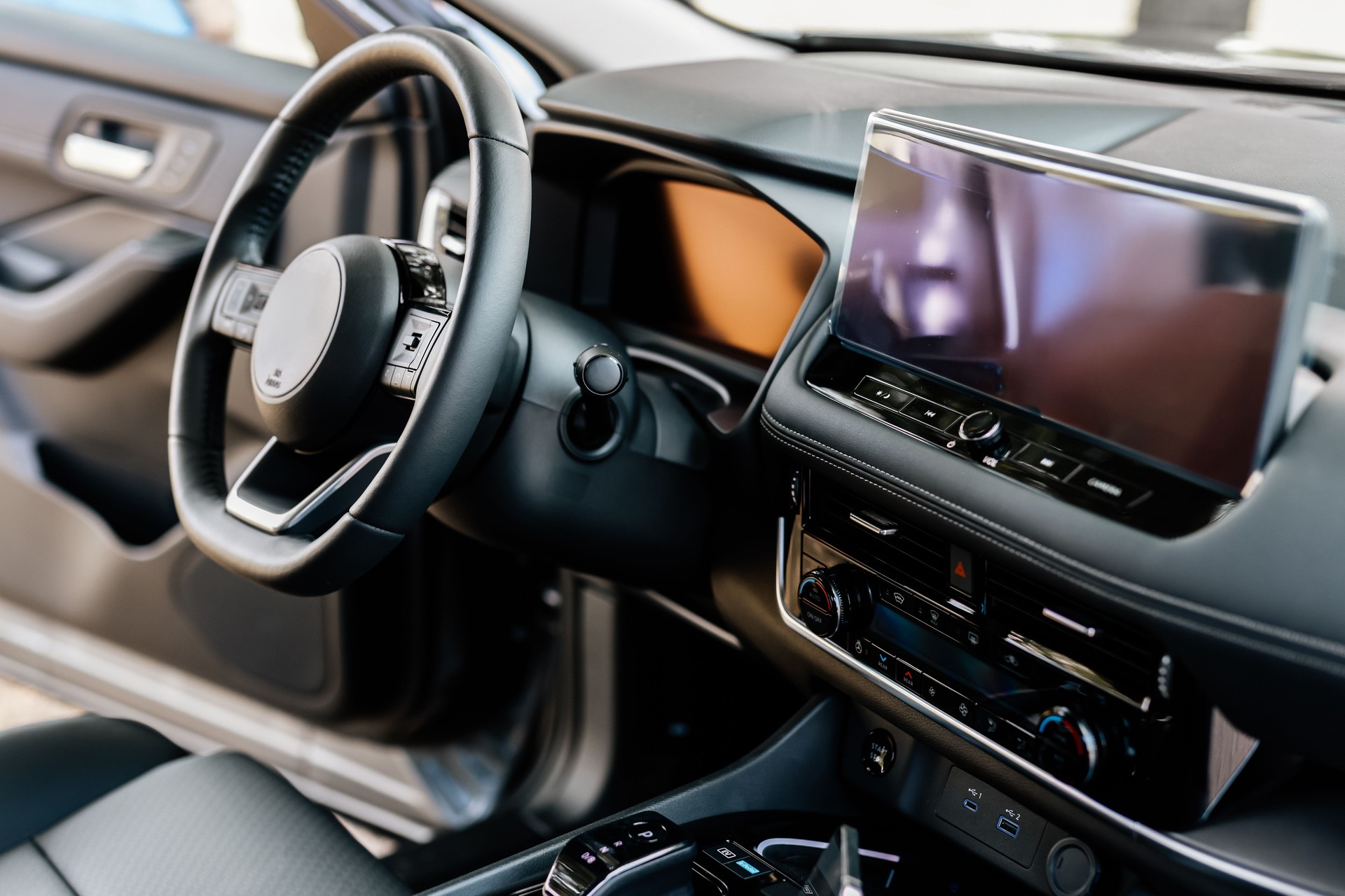 Concept de design élégant, d’achats et de pièces automobiles.